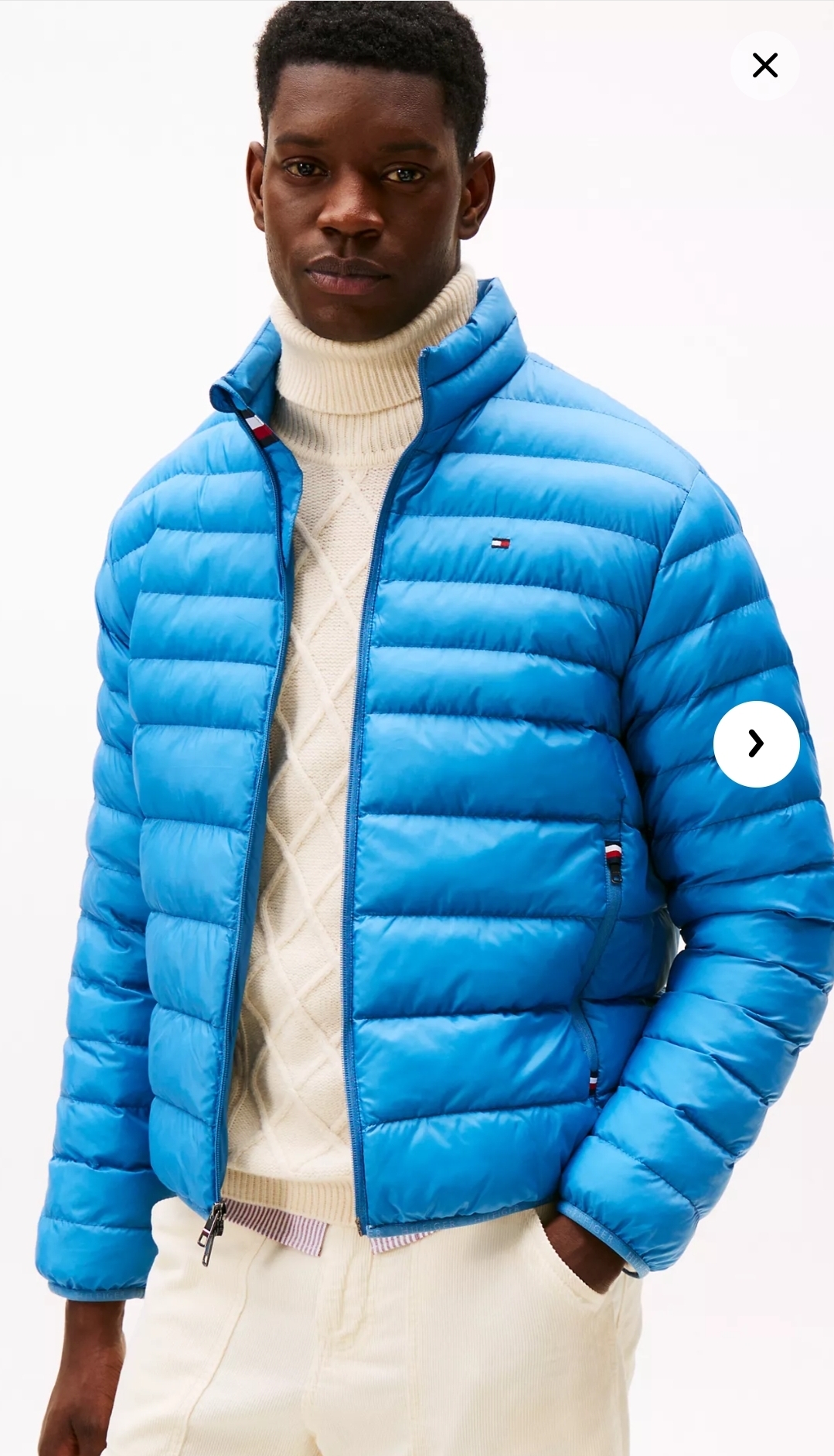Chaqueta acolchada celeste hombre