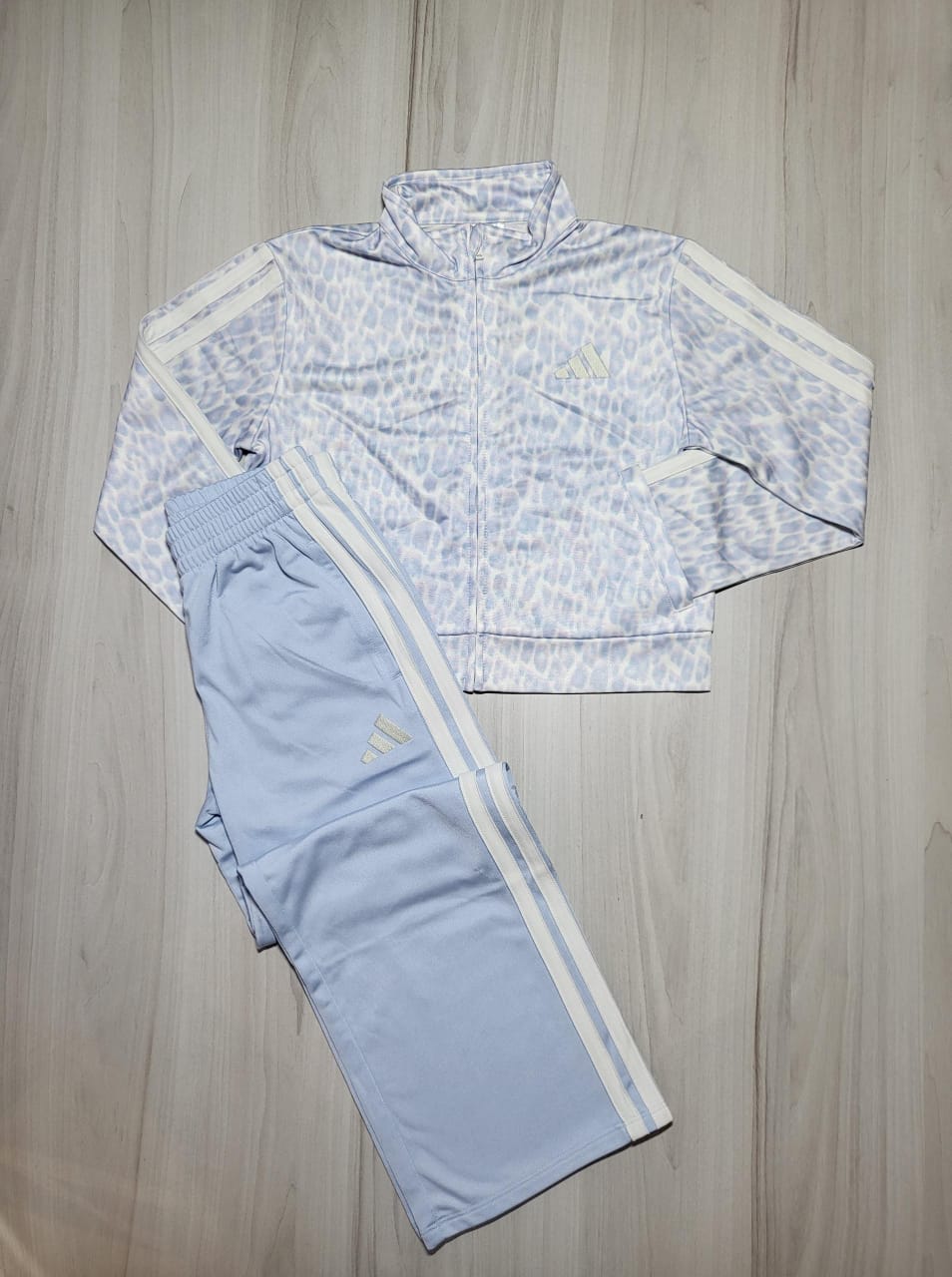 Conjunto adidas para Niña